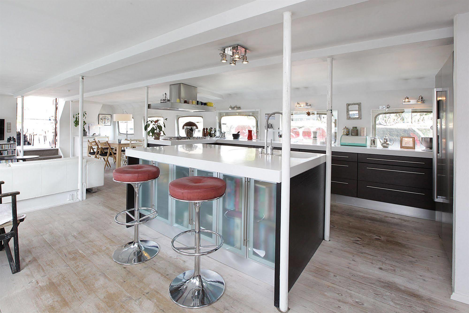 Copenhagen Houseboat Hotel Zewnętrze zdjęcie